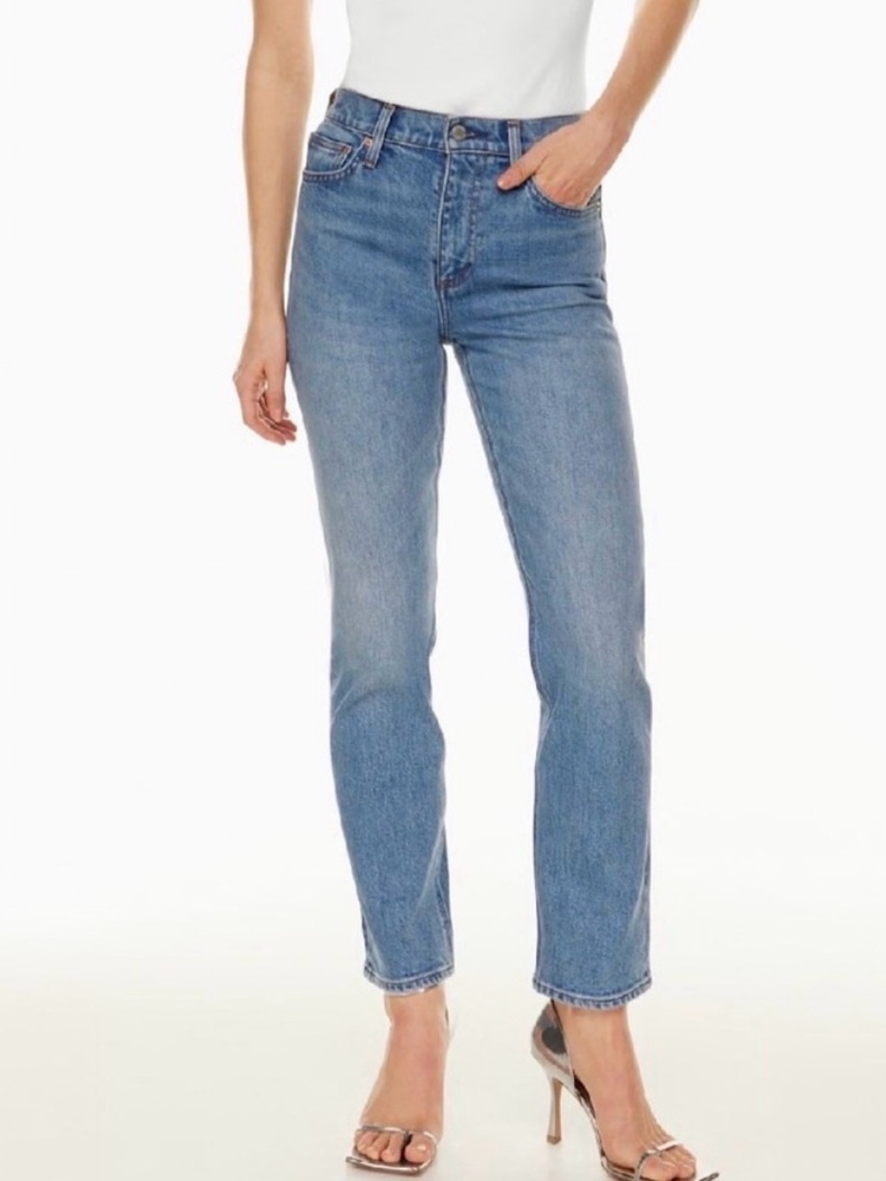 Denim Forum sz 24 80’s Stovepipe Straight Jeans Light Blue Denim zip fly